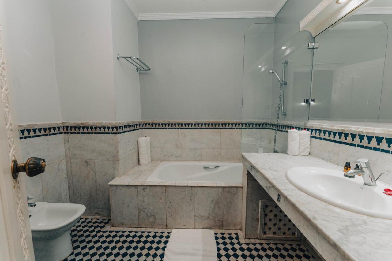 Palace Jena Lagouassem Ngoại thất bức ảnh