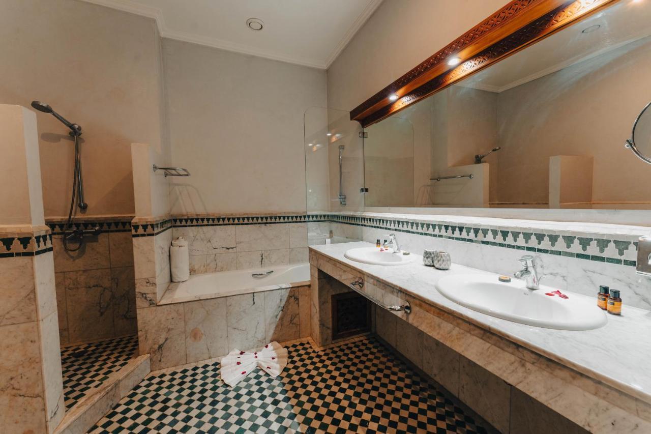 Palace Jena Lagouassem Ngoại thất bức ảnh